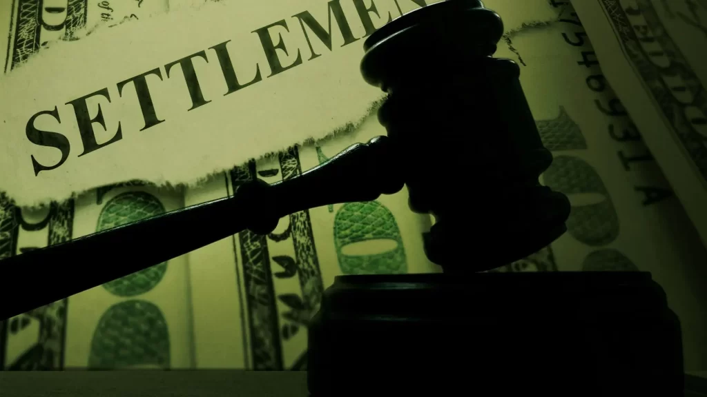 How Much Tax Is Paid on Lawsuit Settlements?